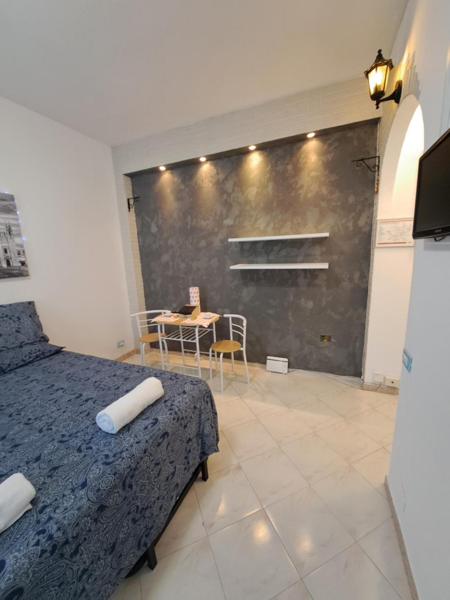 B&B Apartment San Siro Stadio 132 Mailand Exterior foto